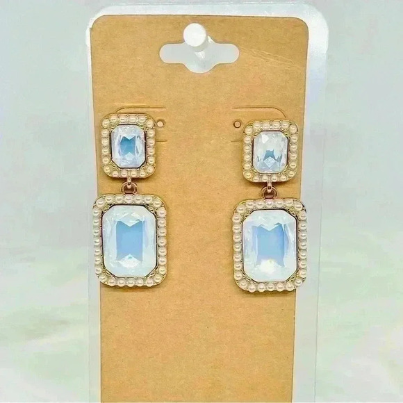 Faux Pearl Statement Earrings - Picture 1 of 3